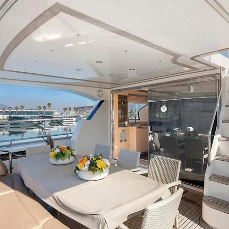 Yacht Joy 4 Cabin